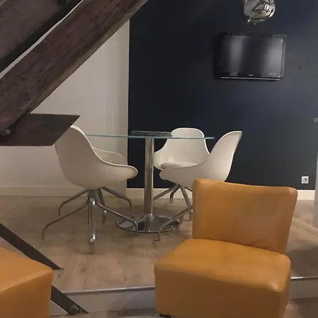 Апартаменти Oratoire Бон